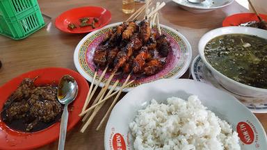 SATE BABI KO ENCUNG PINTU AIR