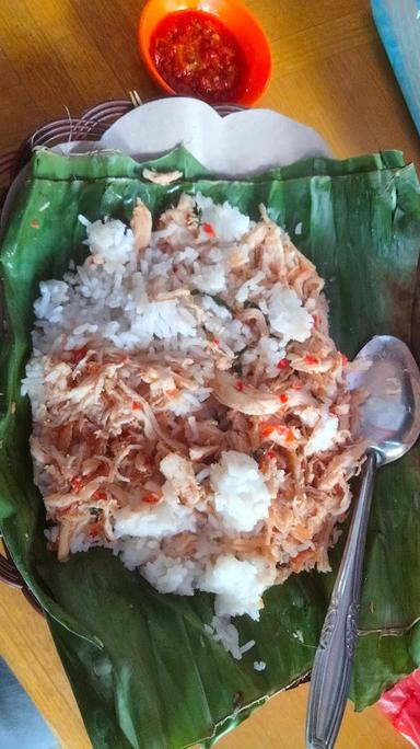 NASI BAKAR DAPUR YOELA WIDJAJA