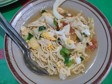 SOP AYAM MBAH MIN KLATEN