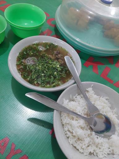 SOP AYAM MBAH MIN KLATEN