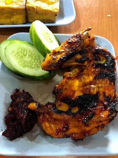 WARUNG MAKAN ECHO AYAM BAKAR