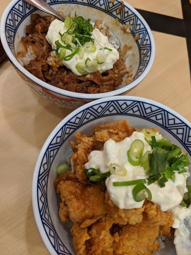 YOSHINOYA