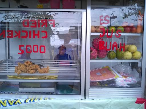 LESTARI FRIED CHICKEN