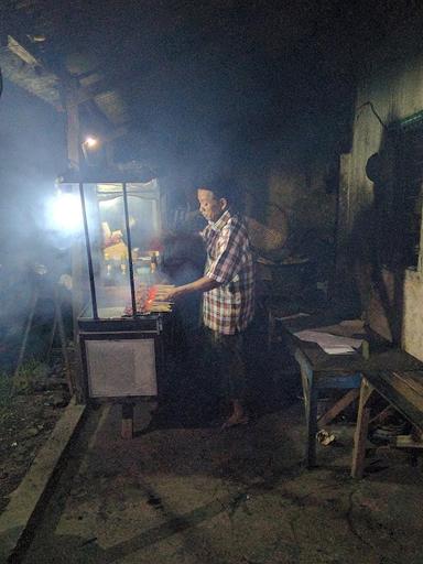 SATE AYAM KAK UDIN