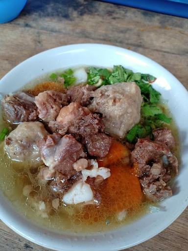 WARUNG QIR BAROQ MIE AYAM & BAKSO