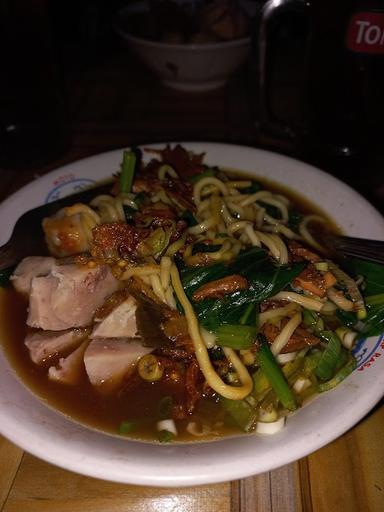 BAKSO & MIE AYAM PODO MORO KAPUNG