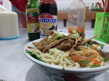 WARUNG MIE AYAM BANG KASNO