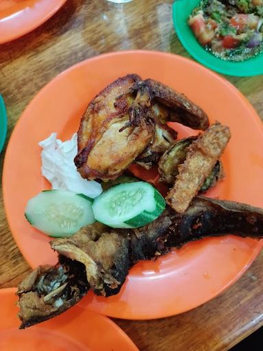 AYAM PECAK CAK NUR