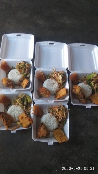 AYAM PENYET RESTU PEDAS MANTAP