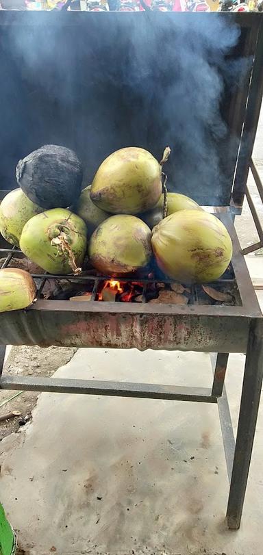 KELAPA BAKAR BANG ROHMAN