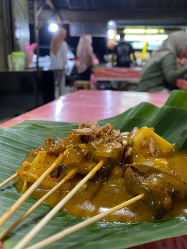 SATE PADANG TAKANA JUO