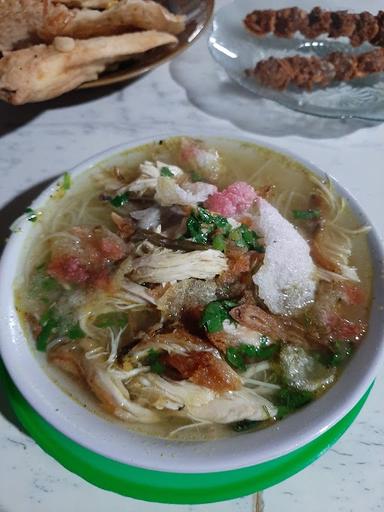 WARUNG MIE SOP MBAK MIA