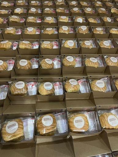 KINOKA INDONESIA. JUAL BOLU GULUNG, PUFF PASTRY, SNACK KERING, DAN PAKET SNACK BOX