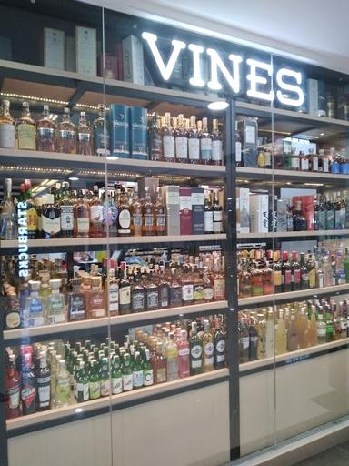 VINES SUNTER MALL