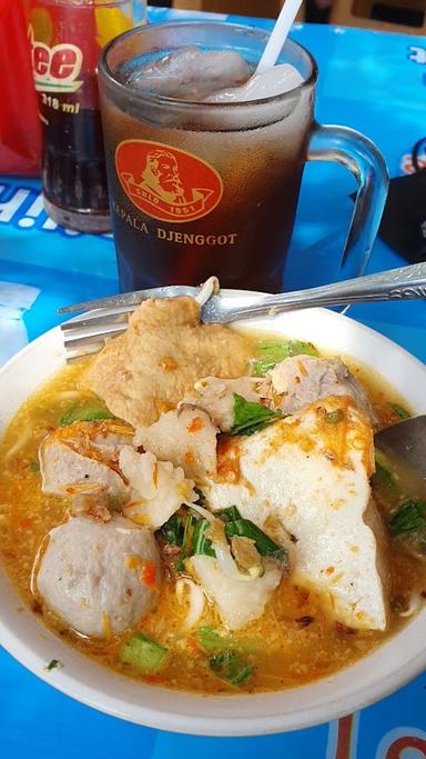 BAKSO PAKDE KUMIS