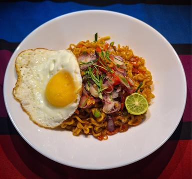 INDOMIE NYEMEK BANGLADESH BABA,WARAKAS/TANJUNG PRIOK