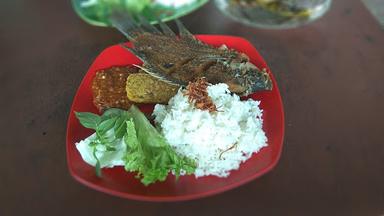 PECEL LELE 77 DANAU SUNTER