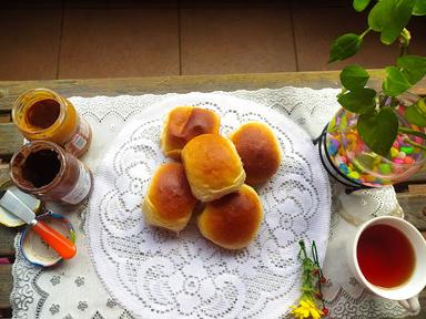 KUE KUE MAK YAM