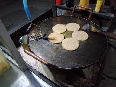 ROTI BAKAR & BURGER DUA SAUDARA