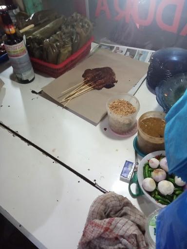 SATE AYAM MADURA BANG JOKI