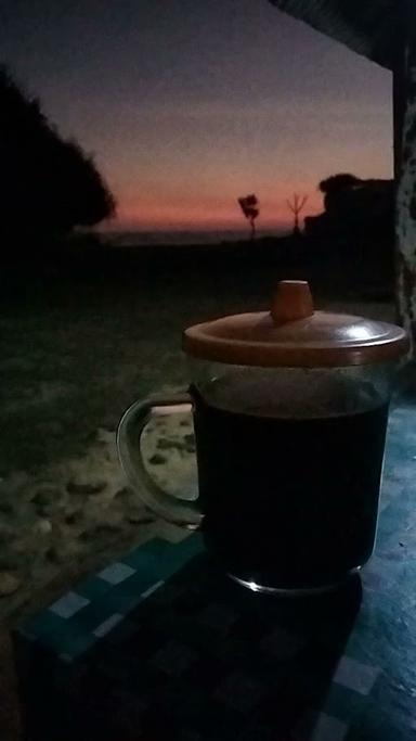 WARUNG KOPI MBOK THEMIL