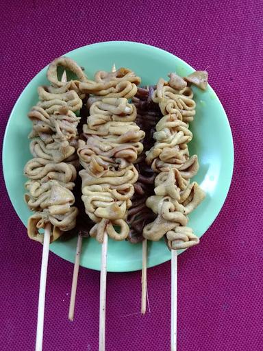 BUBUR AYAM DAN SOTO MIE BU DENTI