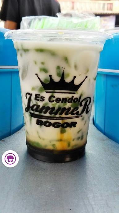 ES CENDOL JAMMER LINGKAR DRAMAGA