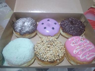 DC DONUTS JATIJAJAR 1