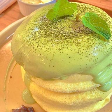 DAFI DREAMS, JAPANESE FLUFFY SOUFFLE PANCAKE