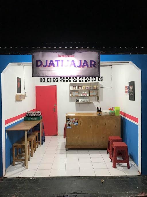 KETAN SUSU DAN PANCONG DJATIAJAJAR