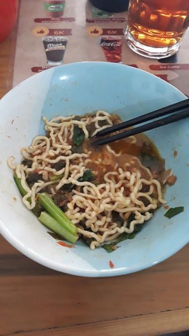 MIE AYAM BAKSO MANK IZANK