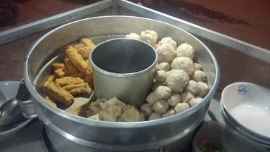 BAKSO URAT CAK ANTO