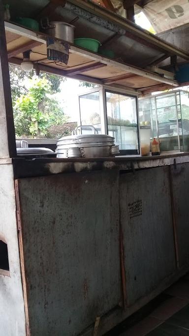 WARUNG PAKDE - MIE AYAM BAKSO