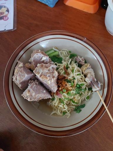 MIE BASO MANG ENTIS