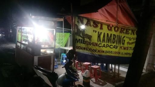 NASI GORENG PUTRA BAHARI ( SEBRANG SMK NEGERI 1 GARUT )