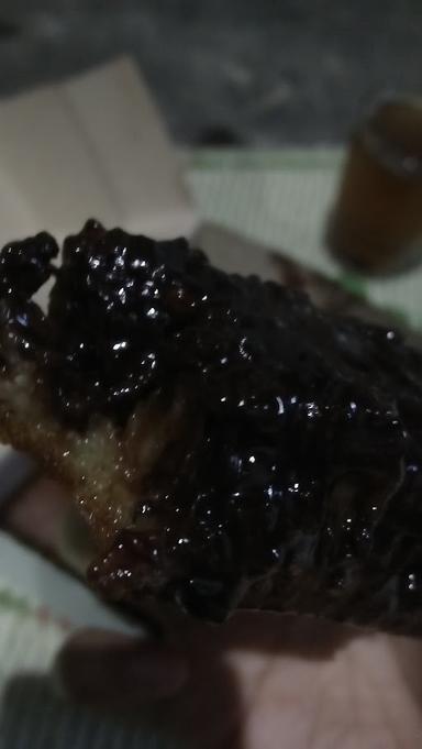 MARTABAK AJUNG CABANG TANGKIL