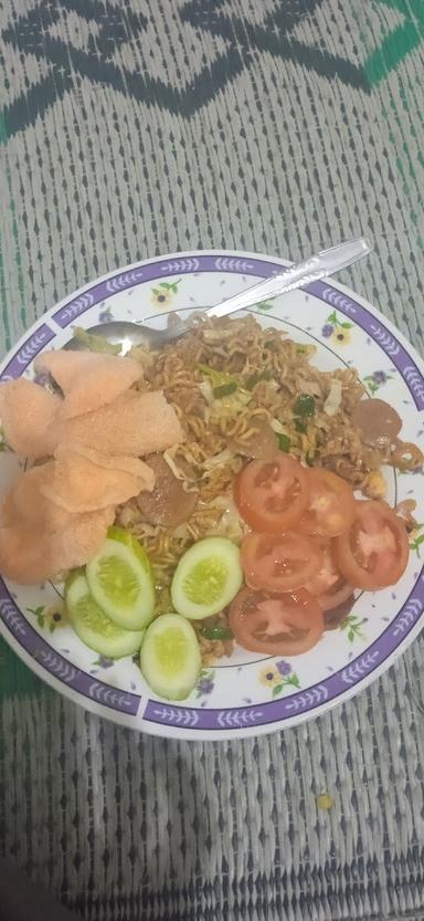 PONDOK NASI GORENG NAILA AMANDA