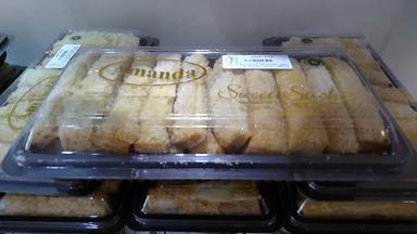 OUTLET AMANDA BROWNIES - TASIKMALAYA