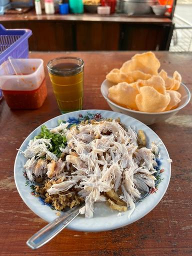 BUBUR AYAM KALEON