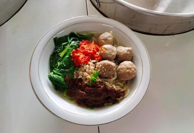 MIE BASO HEPI