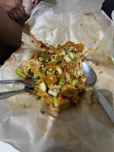 NASI GORENG MAS TRISNO