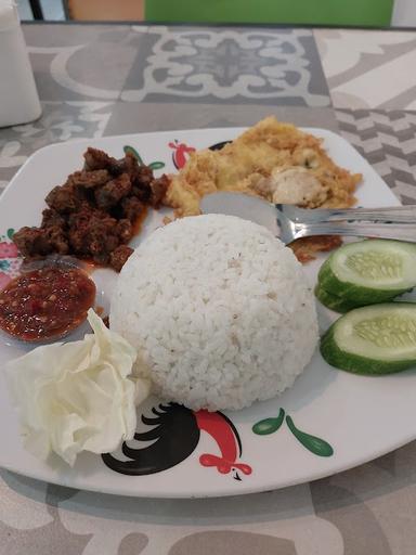 WARUNG NA-SI OMA