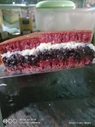 MARTABAK MANIS DAN TELOR MIFA SELO