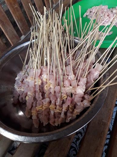 SATE AYAM MBAH JO