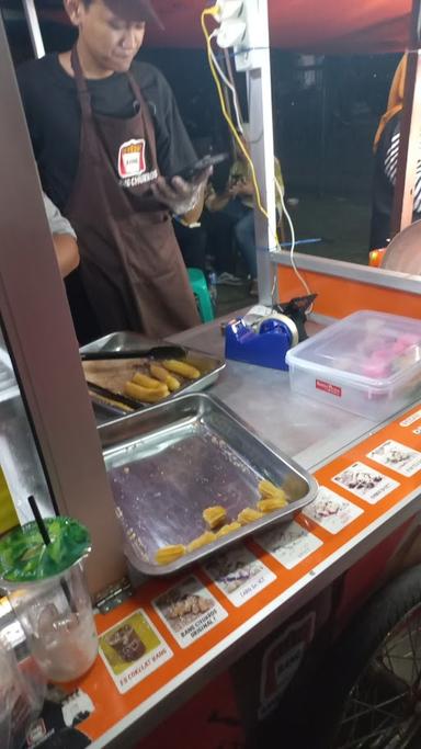 BANG CHURROS, TEBET