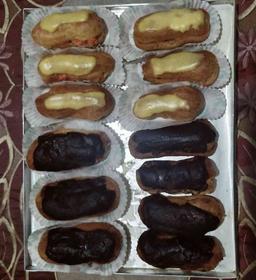 Photo's Raid Soes & Eclair