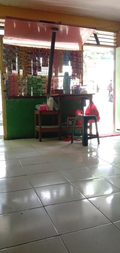 WARUNG KOPI & ES KELAPA SILATURAHIM