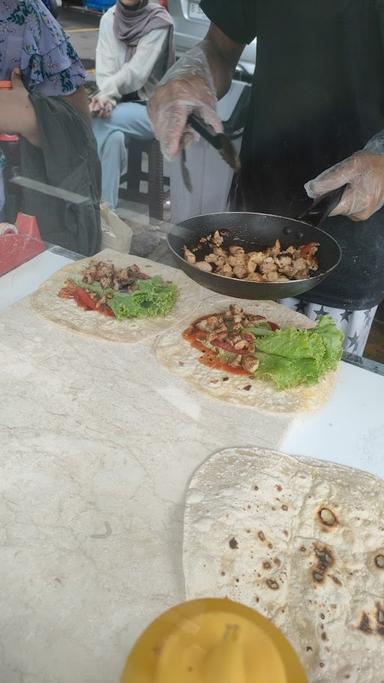 ISTANBUL KEBAB TURKI TEBET RAYA