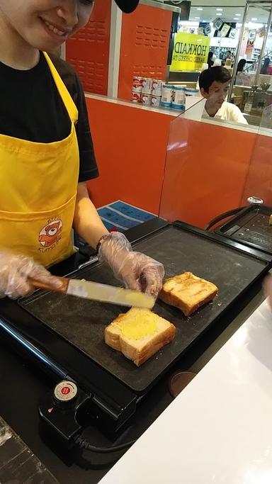 KUMA CHEESE TOAST KOTA KASABLANKA