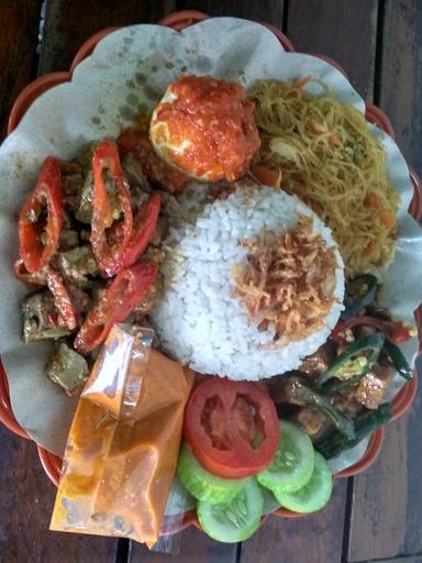 NASI UDUK IBU OON